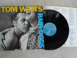 Tom Waits plokstele puikios bukles