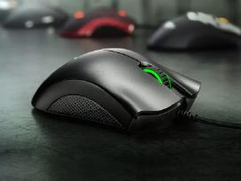 Razer essential