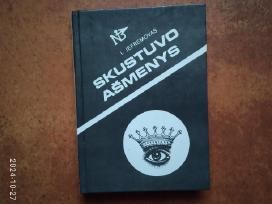 I. Jefremovas "Skustuvo ašmenys" 1990 metai