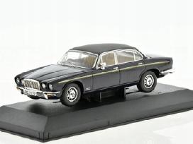 Jaguar Xj6