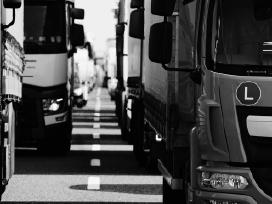 Parduodu įmonę su transporto licencija