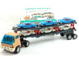 Naujas tarybinis tralas su mašinom 1:43