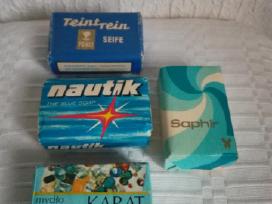 Vintažiniai apie 40 metų turintys kvapnūs muilai