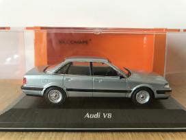 Audi V8