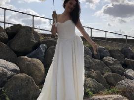 Parduodu vestuvine suknele Bridesbydiva