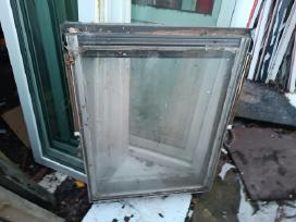 Naudoti Velux stoglangiai