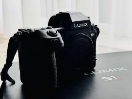 Panasonic Lumix Dc-s1r + priedai