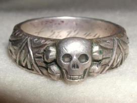 Totenkopf ring