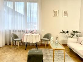 Centre, ramiame akligatvyje