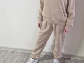 Naujas laisvalaikio kostiumas, S dydis, 27€