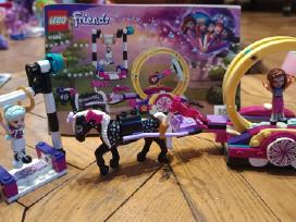 Lego Friends rinkinys su instrukcija