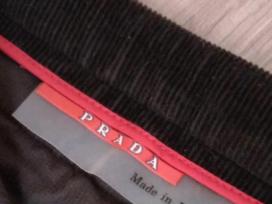 Prada kelnes