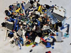 Lego kaladeles