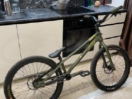 Velo strit treal