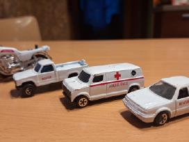 Pagalbos 4 automobiliai