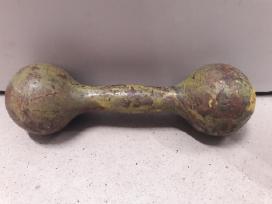 Hanteliai: 1x2kg, 2x2,5kg, 2x4kg
