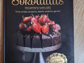 Šokoladas. Tortai, pyragai,desertai, saldainiai.