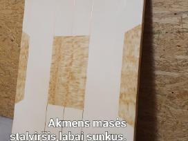 Akmens masės stalviršis