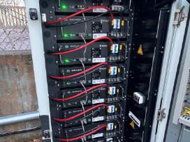 Baterijos saulės elektrinėms Lv ir Hv