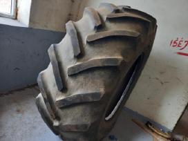 Parduodu padangą goodyear710/70r38