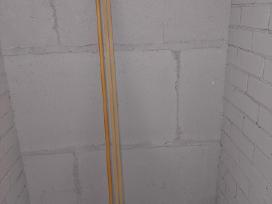 Karnizas. 1,7 m.