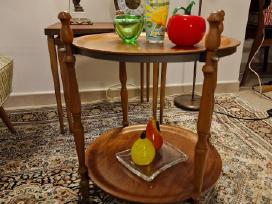 Vintažinis mid century tikmedžio staliukas/servant