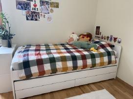 Ikea Släktlovos rėmas, ištraukiama lova