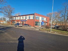 Hostelis , parduotuvė , kavinė