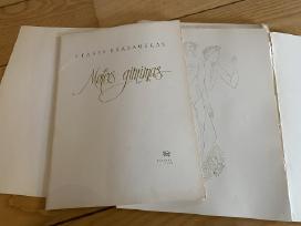 S. Krakausko Moters gimimas