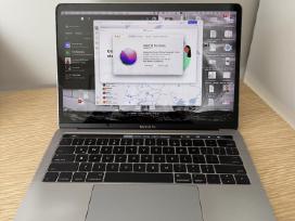 MacBook Pro 13 8gb RAM/ 2.9mgh Dual Core i5 / 2016