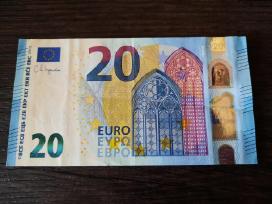 Euru banknotai įdomiais numeriais