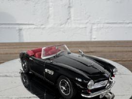 1:43 diecast modeliai