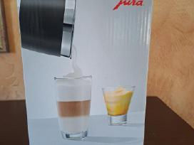 Jura naujas pieno putos plakiklis.