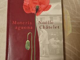 Moteris aguona