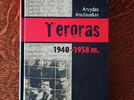 Teroras 1940 - 1958 m.