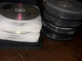Parduodu 200 CD