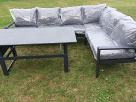 Aliuminis kampas,sofa. Aliuminiai foteliai. Stalas
