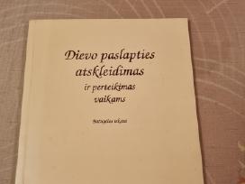 Dievo paslapties atskleidimas ir perteikimas