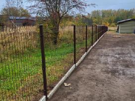 Segmentinės ir tinklinės tvoros