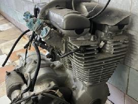 Yamaha xj 600 1991metų variklis