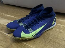 Nike Mercurial futbolo bateliai