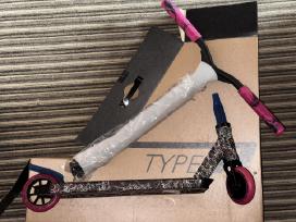 Naujas Triukinis Paspirtukas Root Type R Pro,