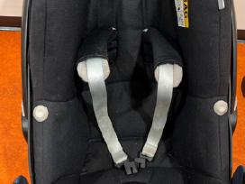 Maxi cosi pebble plus + baze+ miegmaisis