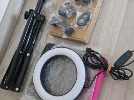 Foto LED apšvietimas su stovu
