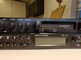 Automagnetola automobilinis radijas Grundig 2841vd
