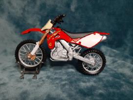 1:18 Cannondale mx400, Maisto