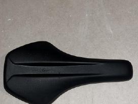 Balnelis Selle Royal Vivo 145x270mm