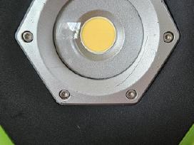 LED lempa darbo