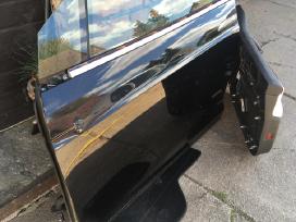 Tesla x varuotojo puses Duris