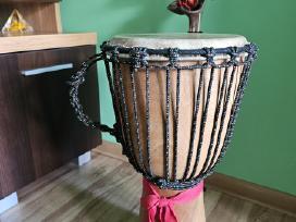 Afrikos būgnas djembe